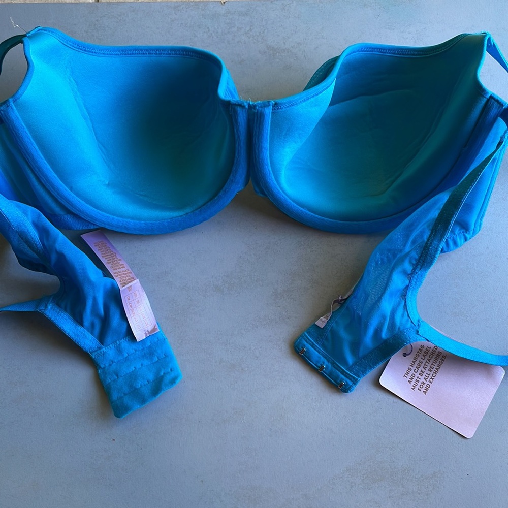 3 bras NWT - 38DD Savage Fenty Bra + 2X Paris Blues  sports bras - Picture 8 of 12
